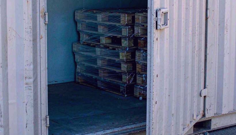 Kenya Tourist Gift Portable Vape packaging detail