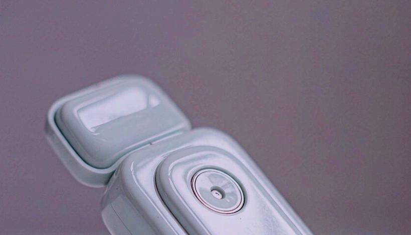 Kenya Tourist Gift Portable Vape packaging detail
