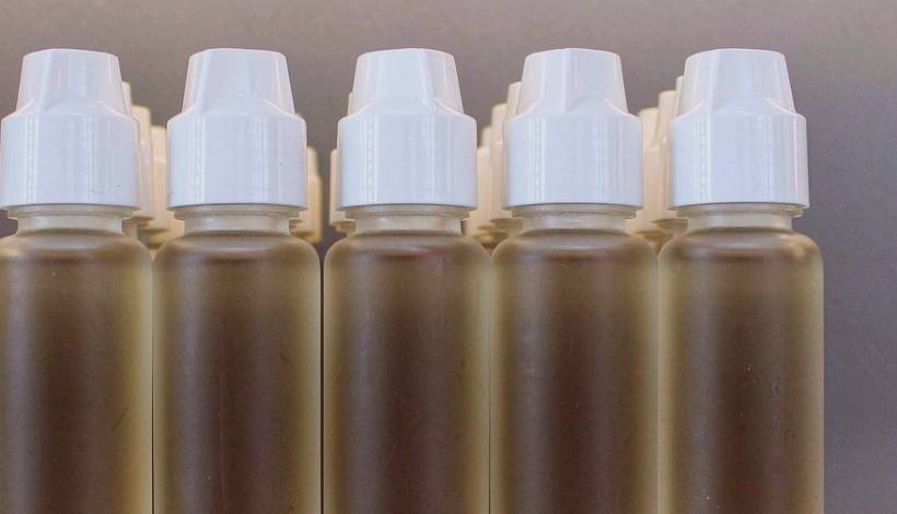 Kenya Tourist Gift Portable Vape packaging detail