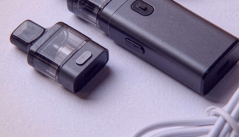 Kenya Tourist Gift Portable Vape packaging detail