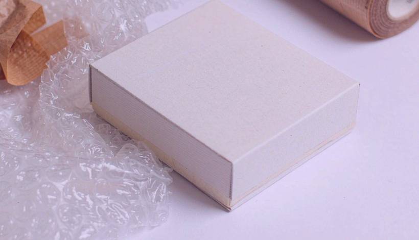 Kenya Tourist Gift Portable Vape packaging detail
