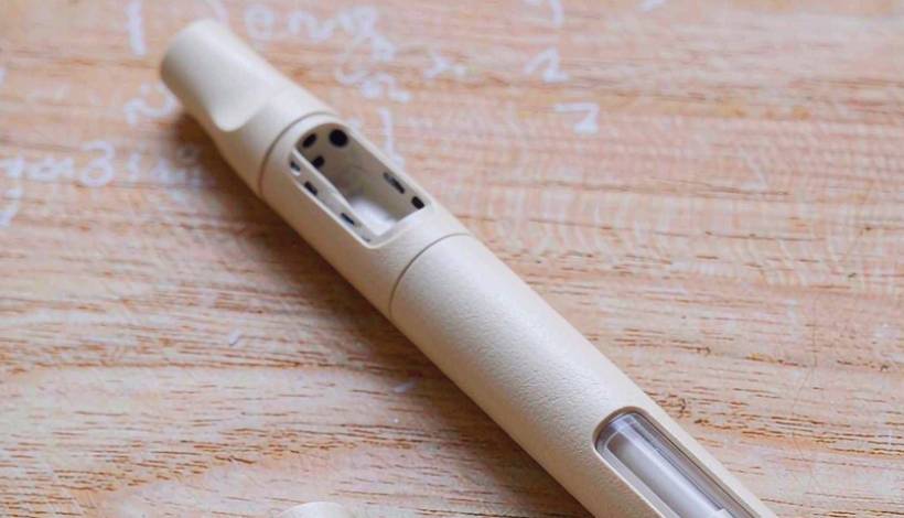 Kenya Tourist Gift Portable Vape packaging detail